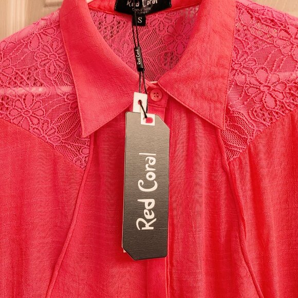 NWT HOT PINK RED CORAL BUTTON DOWN TOP WITH LACE FLORAL PANELS SIZE SMALL - Picture 12 of 12